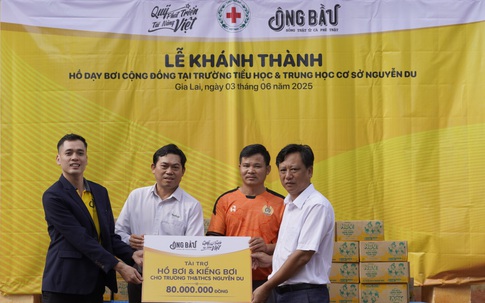 Quỹ phát triển tài năng Việt trao tặng hồ dạy bơi miễn phí cộng đồng tại Gia Lai