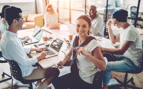 7 quy tắc vàng của người EQ cao giúp họ thăng quan tiến chức mà vẫn được lòng đồng nghiệp