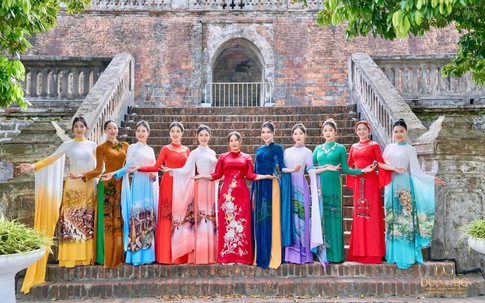 NTK Hương Vải kể chuyện Kinh kỳ - Phố Hiến bằng thời trang