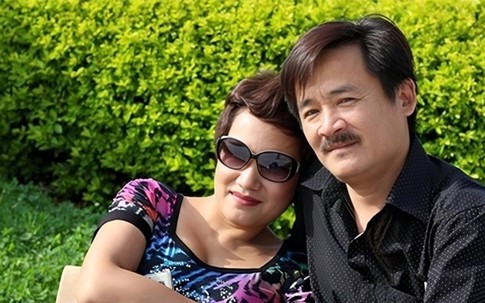 'Đóng cảnh yêu đương, tôi run không dám nhìn mặt NSND Ngọc Huyền'