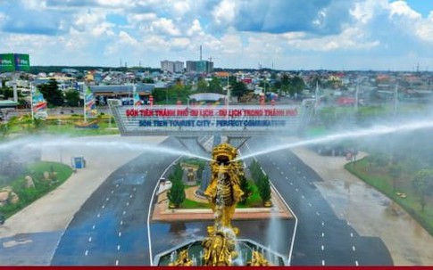Đồng Nai: Sập giàn giáo công trình trong khu du lịch Sơn Tiên, 2 người chết