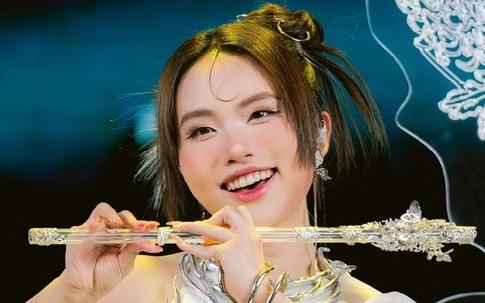 Phương Mỹ Chi hát cải lương, Bích Phương phát ngôn gây sốc ở 'Em xinh'