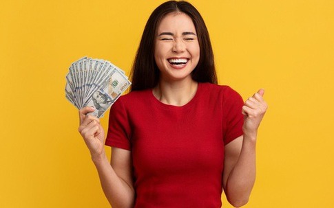 Tình đến – Tiền đầy ví: Top cung hoàng đạo hưởng trọn vượng khí cuối 2025