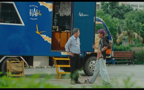 Chú "Hai Lúa" kết hợp cùng rapper underground tạo nên combo "lệch pha" mà ăn ý bất ngờ trong Đợi Gì, Mơ Đi!