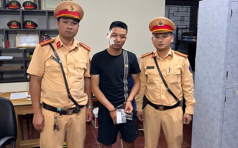 Từ vụ va chạm giao thông, công an bắt giữ 2 đối tượng mua bán ma túy