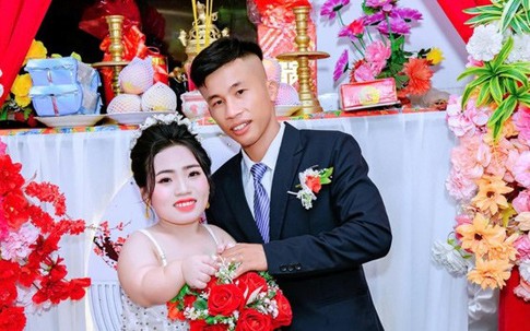 Cô dâu An Giang cao 90cm lấy người như ý, xúc động trước lời dặn của bố mẹ chồng