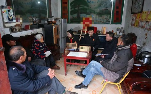 Cụ bà kiện 4 con vì 'bất hiếu': Giá đừng chia thừa kế sớm