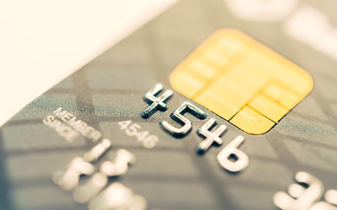 Người dùng có bị mất tiền trong tài khoản không khi thẻ từ ATM ngừng giao dịch từ 1/7?