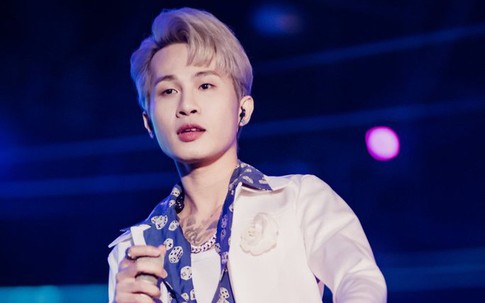 Nhiều ca sĩ hoãn ra mắt MV, liveshow sau vụ lật tàu ở Quảng Ninh và bão Wipha