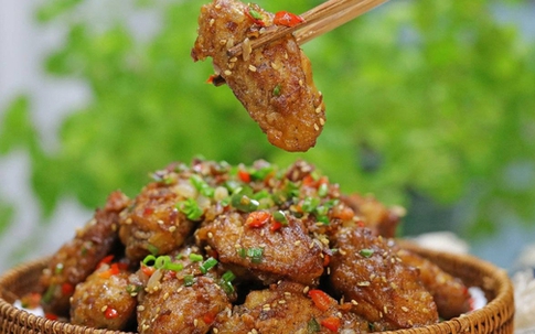 Ăn cánh gà đã nhiều năm và tôi mới phát hiện ra công thức ngon 'đỉnh của chóp' này, không thử sẽ hối tiếc!