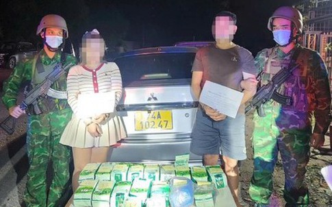 Đôi nam nữ vận chuyển 17kg ma tuý và 6.000 viên thuốc lắc qua biên giới