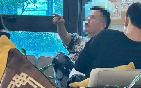 Du khách nước ngoài mất ngủ vì TikToker Việt “quẩy” lúc 2h sáng: Cộng đồng mạng đỏ mặt xin lỗi thay