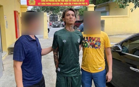 Hà Nội: Rapper Bình 'Gold' cướp taxi, dương tính với ma túy