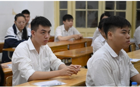 Trước giờ G chốt nguyện vọng: Cẩn trọng với điểm quy đổi, đừng quên nút 'lưu'