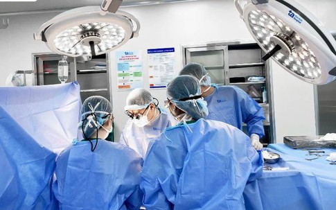 Bé sơ sinh được cứu sống nhờ phát hiện bị thoát vị hoành bẩm sinh nguy hiểm từ trong bào thai