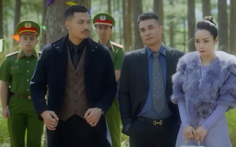 'Mặt trời lạnh' mới nhất (tập 27): Cao Nguyên Xanh lâm nguy, Tuấn Trần và Mai Ly bị đưa về trụ sở công an lấy lời khai