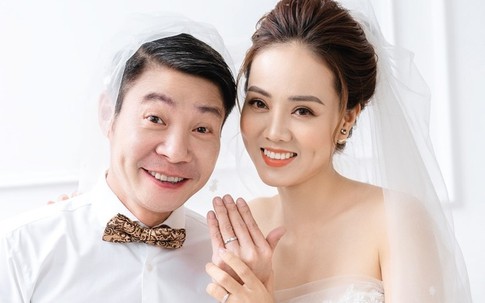 Vợ trẻ của NSND Công Lý bức xúc về tin đồn đã có một đời chồng