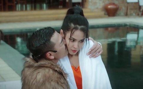 Nam diễn viên đại gia phong lưu trong 'Mặt trời lạnh' tiết lộ điều gì khi đóng 'cảnh nóng'?