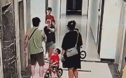 Danh tính gã đàn ông hành hung dã man người phụ nữ trong sảnh chung cư ở Hà Nội