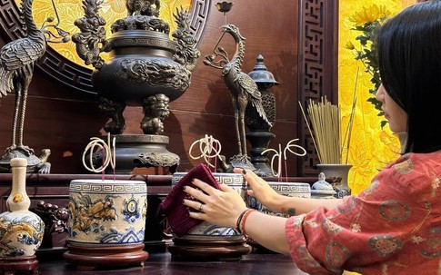 Đây là lý do mỗi gia đình nên có bộ bao sái - tẩy uế bàn thờ trong nhà