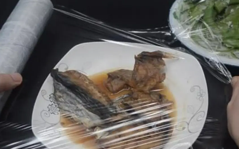 Ăn cơm thừa 3 ngày liền, người đàn ông nhập viện cấp cứu vì nhiễm khuẩn nguy hiểm, tỷ lệ tử vong tới 30%