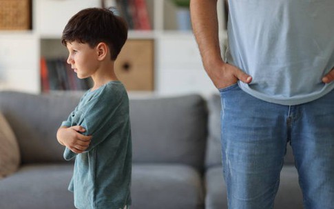Con trai có 2 thói quen này, đa phần sẽ không hiếu thảo: Đừng đợi đến khi về già mới hối hận vì đã không dạy con từ sớm!