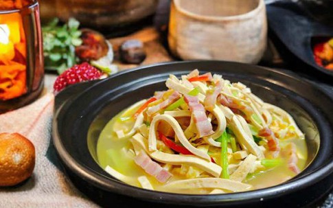 Tôi rất thích nấu canh đậu phụ theo cách này: Mềm thanh, tươi ngon và hấp dẫn, vừa dọn ra là ăn hết ngay