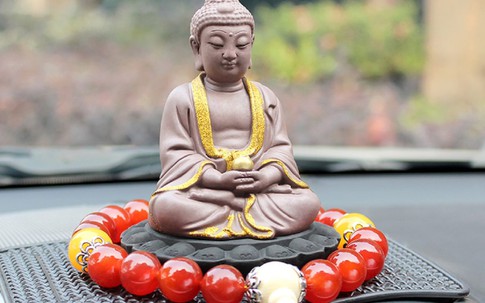 Người tuổi Thìn nên để vật phẩm này trên xe để chiêu tài lộc, vạn dặm bình an