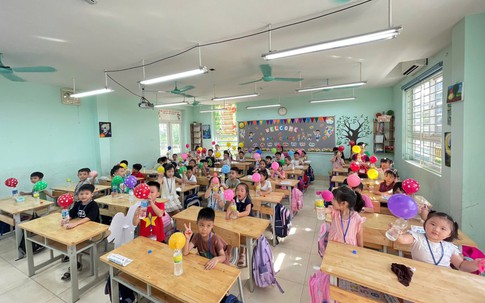 Dù được miễn học phí nhưng học sinh vẫn phải đóng những khoản tiền này trong năm học tới