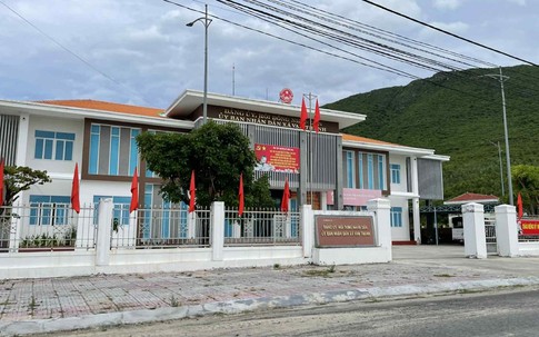 Cựu chủ tịch xã ở Khánh Hòa ‘phù phép’ đất bỏ hoang thành sổ đỏ tiền tỷ