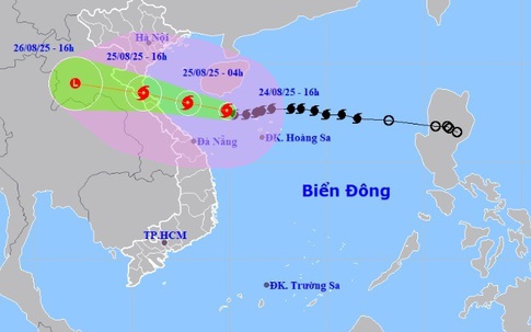 Thông tin mới nhất về bão số 5 đang di chuyển theo hướng vào miền Trung