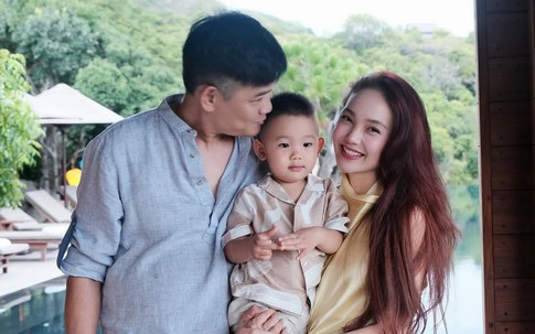 Minh Hằng và chồng đại gia kỷ niệm sinh nhật con trai theo phong cách 'chữa lành'