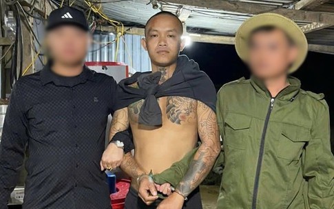 Bắt đối tượng truy nã nguy hiểm trong đường dây mua bán người