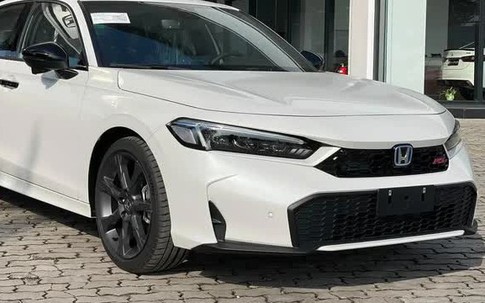 Giá xe ô tô Honda mới nhất giảm sốc, rẻ chưa từng có, Honda Civic, CR-V thấp hiếm thấy
