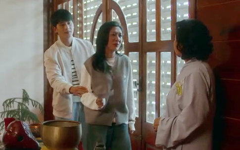 'Mặt trời lạnh' mới nhất (tập 29): Lam Anh phát hiện bí mật đáng sợ của gia đình Sơn Dương
