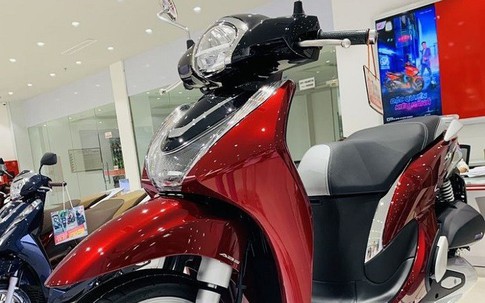 Xe SH Mode giảm giá mạnh tay, rẻ bất ngờ khiến Vision và Lead "lép vế"