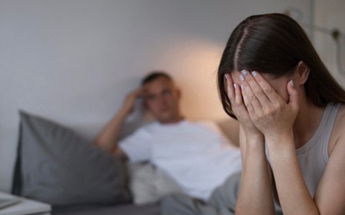 6 năm còng lưng gánh nợ, vợ ngã quỵ khi chồng buông câu phũ phàng