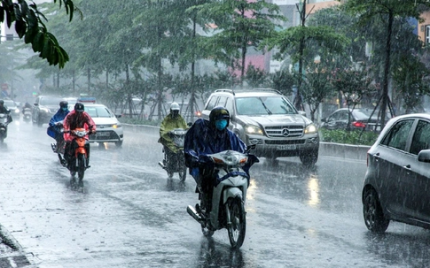 Thời tiết Hà Nội 3 ngày tới: Áp thấp nhiệt đới khả năng mạnh thành bão, Thủ đô mưa to có bị ngập lụt?