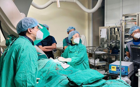 Hợp tác quốc tế trong lĩnh vực tim mạch, can thiệp thành công 4 ca bệnh khó