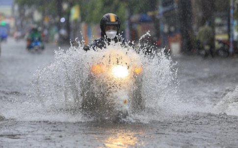 Tin sáng 25/9: Điểm danh những nơi sẽ có mưa rất to do ảnh hưởng của bão Ragasa; thực hư chuyện phân hạng phụ huynh kim cương - vàng - bạc - đồng