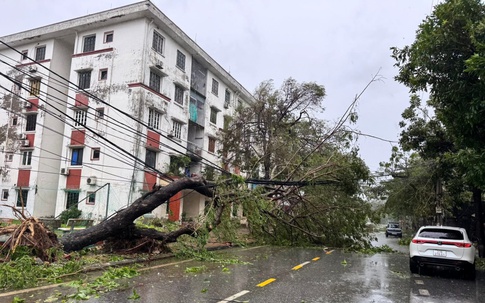 Bão số 10 gây mưa lớn ở Bắc Bộ, Trung Bộ đến bao giờ?