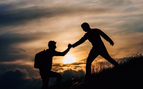 Đừng dại mà 'chìa tay' với 6 kiểu người này, càng giúp càng chuốc họa vào thân