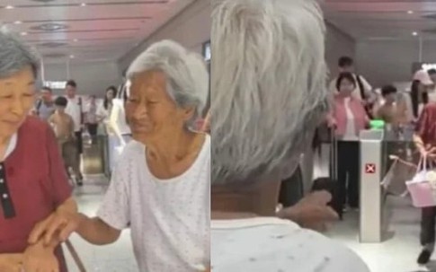 Mẹ già 109 tuổi ra tận ga tàu đón con gái U80 khiến nhiều người xúc động