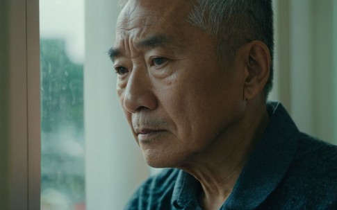 Hai con thành đạt, nhà sang nhất làng, cụ ông bật khóc: 'Tôi chẳng cần chúng giàu đến thế'