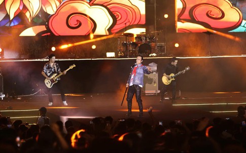 Bức Tường, Ngũ Cung, Phạm Anh Khoa bùng nổ trong 'Rock Concert - Trái tim Việt Nam'