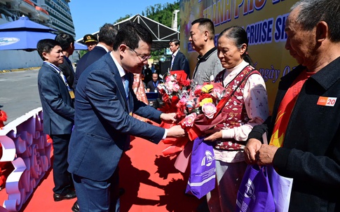 Cảng Chân Mây đón chuyến tàu du lịch quốc tế đầu năm