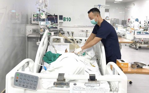 Bé 15 tuổi hôn mê sâu sau đuối nước: Bác sĩ cảnh báo 'thời gian vàng' quyết định sự sống