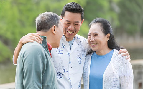 Tuổi 40 thấy bạn 2 lần ly dị, tôi biết mình khôn vì không vội cưới để nhầm người