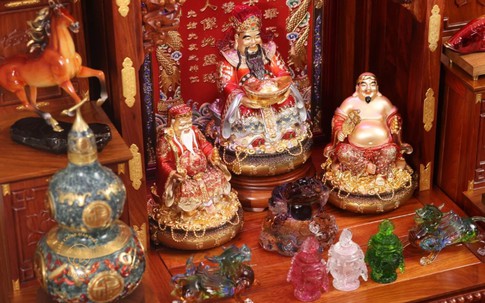 Cách tắm cho tượng ông Thần tài - ông Địa chuẩn nhất bạn nên biết để đón Tết được hanh thông