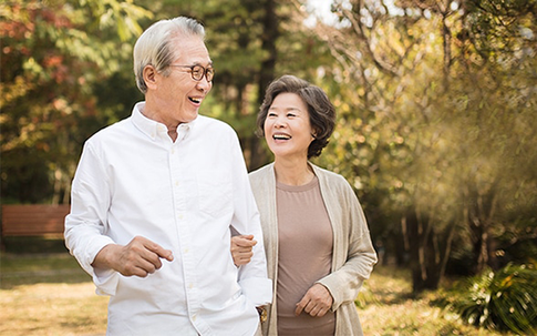 Tuổi già mới thấm: Chỗ dựa lớn nhất không phải con cái, mà là nắm chắc hai điều này